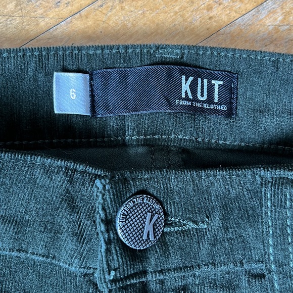 NWOT Kut dark green skinny cords. Size 6 - Picture 3 of 4